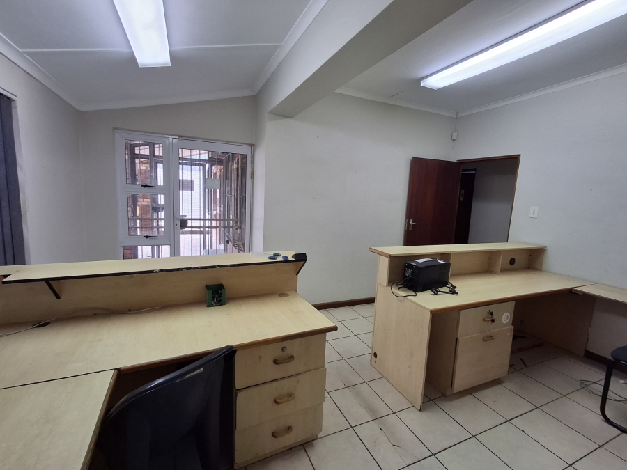 To Let Commercial Property for Rent in Meisies Halt Eastern Cape